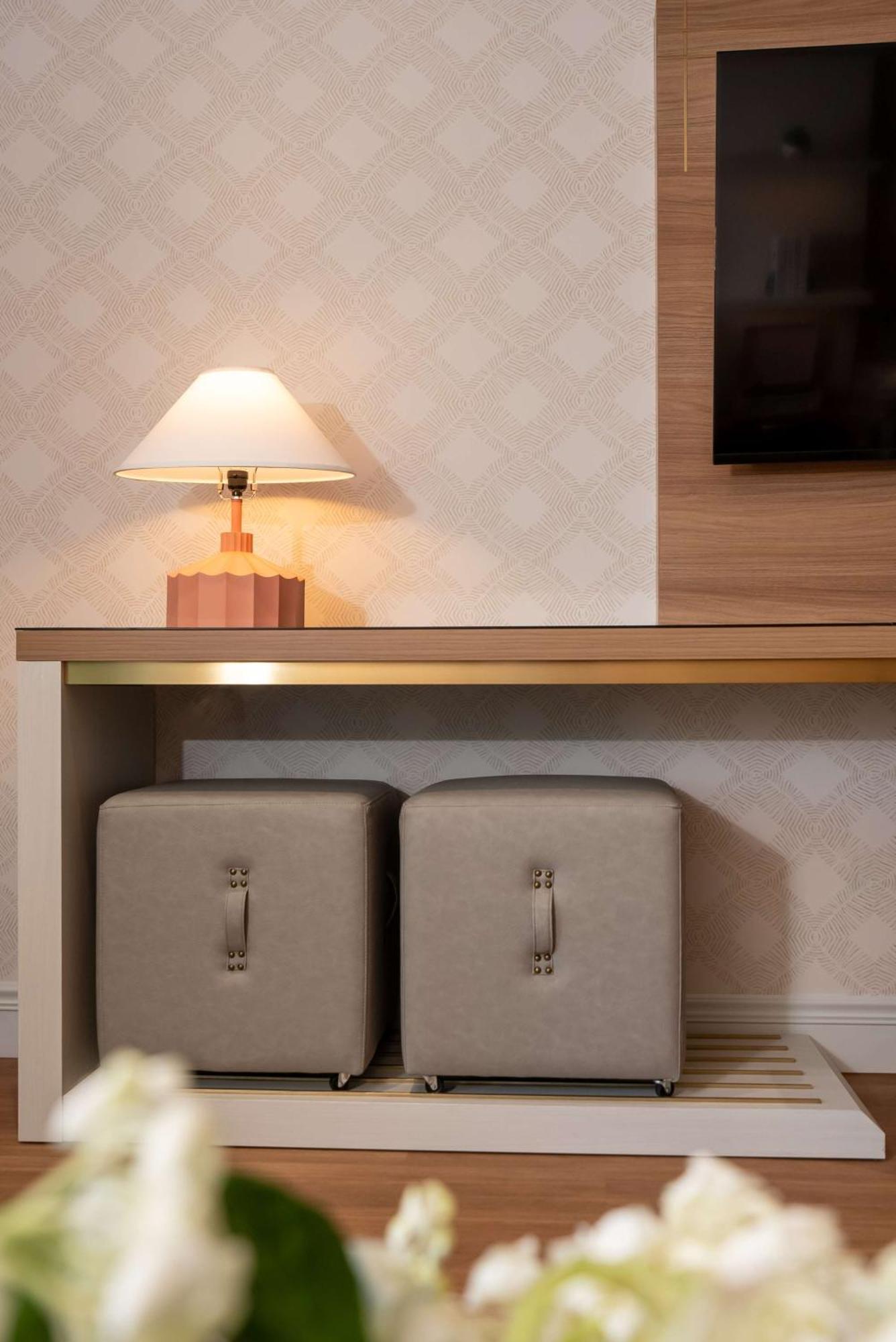 The Bentley Hotel Southampton, Part Of Jdv By Hyatt Esterno foto